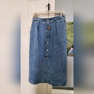 Midi button-front denim skirt Size M (NWT)